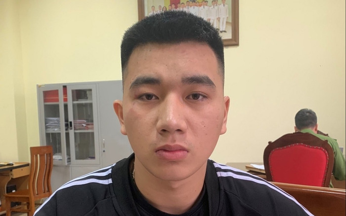 Cho bạn tình đồng giới mượn điện thoại để xem phim tạo cảm hứng, thanh niên hốt hoảng vì diễn biến sau đó Ảnh 2