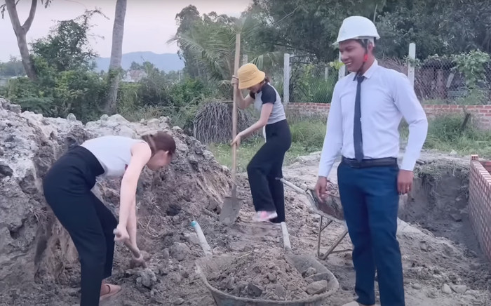 Lộc Fuho xây bể bơi 'triệu đô' siêu lớn trước công ty, tiết lộ lý do bất ngờ khiến công ty nhìn nhỏ bé Ảnh 2