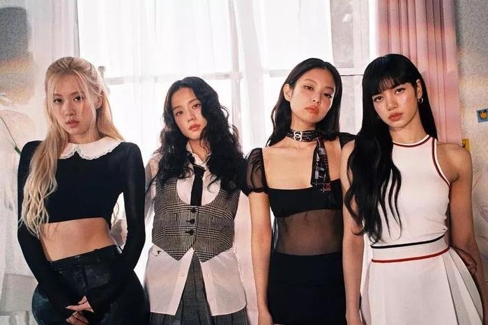 Hoa hậu Thùy Tiên trả lời khi được hỏi thích ai nhất trong BLACKPINK, dân mạng: 'Chị fan nửa mùa à'? Ảnh 1