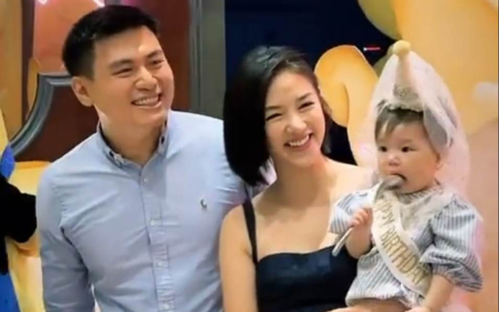 Vóc dáng 'mẹ bỉm' Salim sau một năm sinh con đầu lòng thế nào mà khiến fan hú hồn Ảnh 2