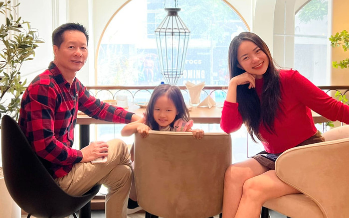 Chỉ một hành động, ông xã Phan Như Thảo chứng minh yêu chiều 'nóc nhà' đến nhường nào Ảnh 2