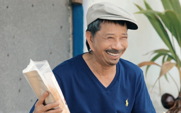 'Vua hài miền Nam' từng sở hữu 38 siêu xe nay sống kín tiếng, chuyển nghề sang kinh doanh quán cơm Ảnh 2