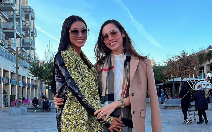 Á hậu Hoàng My gây tranh cãi khi kêu Kim Duyên 'nhảy máy bay' Ảnh 2