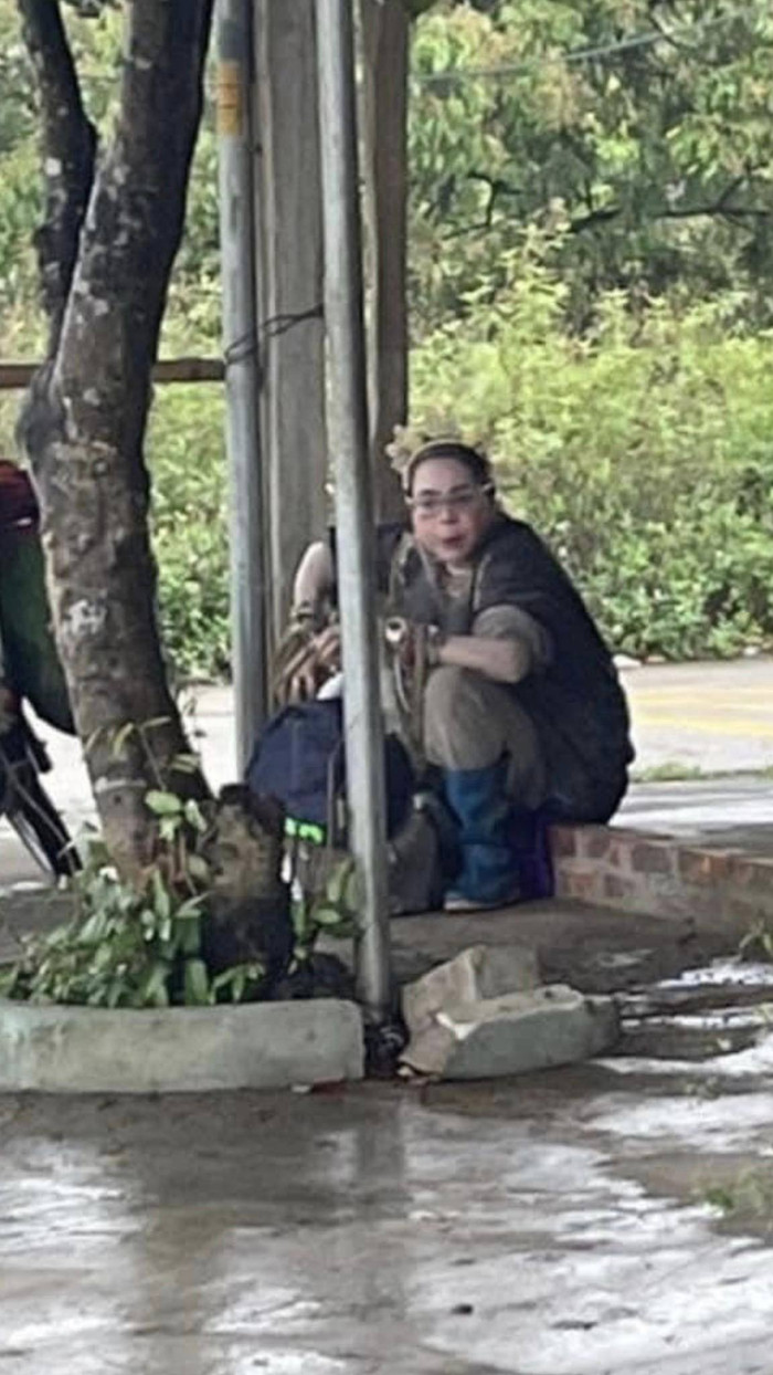 Người phụ nữ này luôn gây ấn tượng bởi phong cách ăn mặc khác người mỗi lần xuất hiện