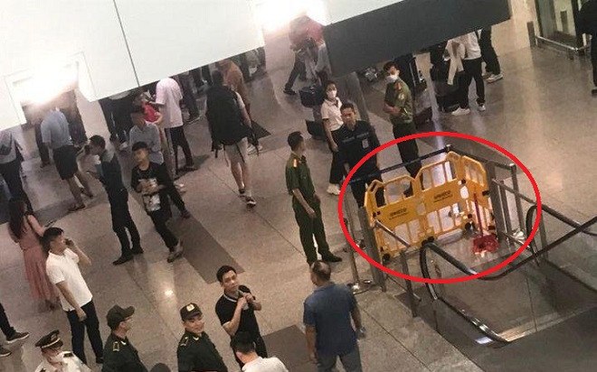 Sự thật thông tin người đàn ông rơi từ tầng 3 sân bay Nội Bài xuống đất tử vong Ảnh 2