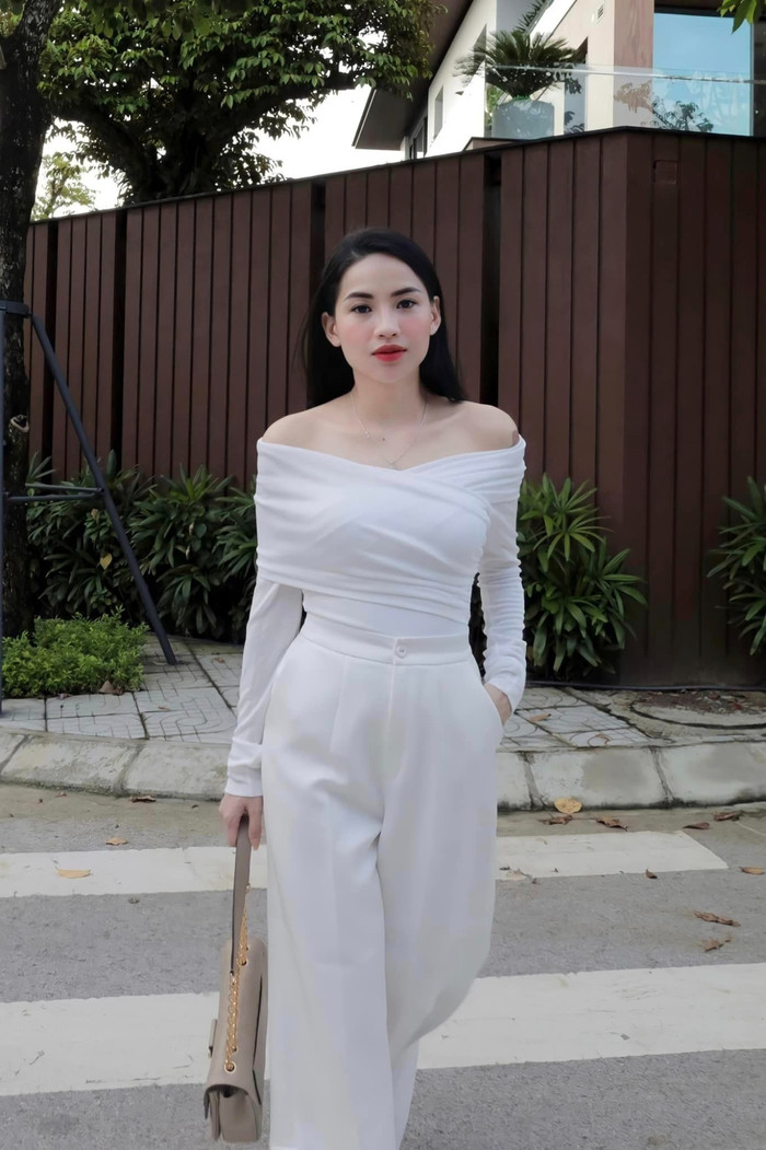 Với phong cách thẳng và thật, không ngại chê bai, Hà Linh ngày càng chiếm nhiều cảm tình