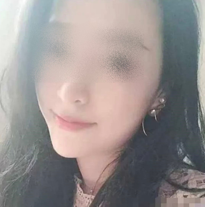 Cô giáo mầm non ngoại tình cùng lúc với 3 phụ huynh, lộ tin nhắn 'ướt át' đọc mà ứa gan Ảnh 1