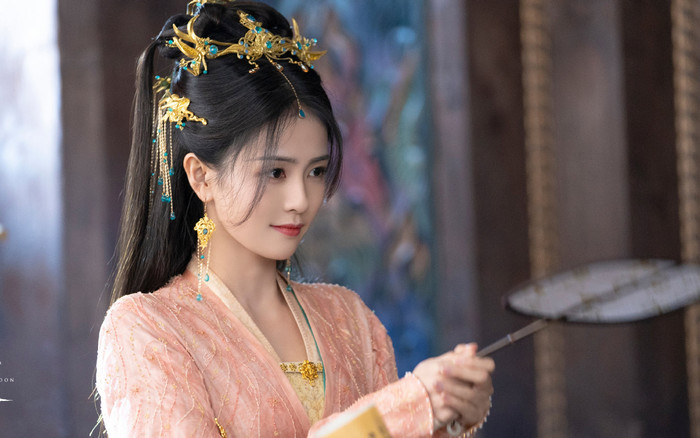 Phim mới còn chưa lên sóng, Bạch Lộc đã dính ồn ào 'hơn thua' với bạn diễn Ảnh 2