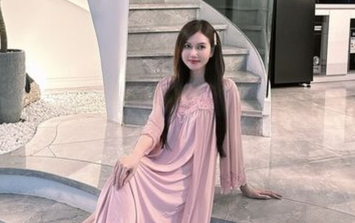 Hương Giang tậu nhà mới đầy sang chảnh, netizen xuýt xoa: 'Vừa xinh vừa giỏi' Ảnh 2