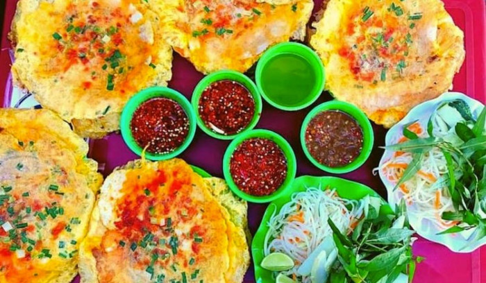  Mê mẩn hương vị bánh ép, đặc sản bình dị xứ Huế khiến bao người thương nhớ Ảnh 2