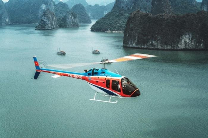  Vụ rơi trực thăng trên vịnh Hạ Long: Phi công đã cố gắng đưa máy bay đến nơi an toàn nhưng không kịp Ảnh 1