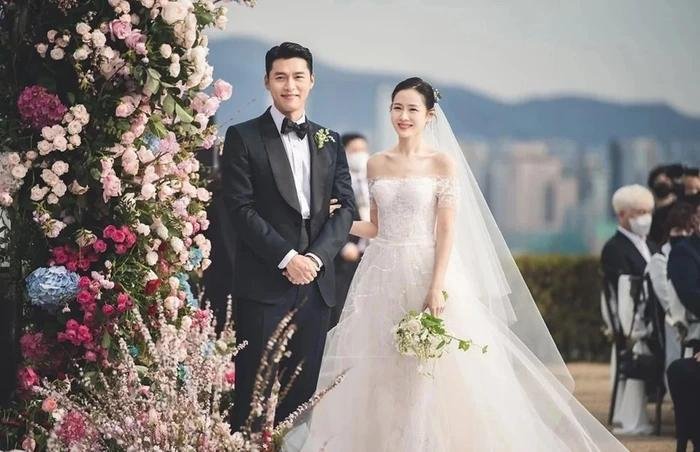 Son Ye Jin liên tục hoạt động MXH sau tin đồn ly hôn Hyun Bin - 2sao