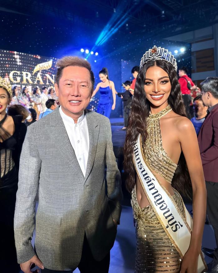 Thí sinh Miss Grand Thailand 2023 diện trang phục 'phơi hình thể': Quấn khố chắc còn kín hơn! Ảnh 3