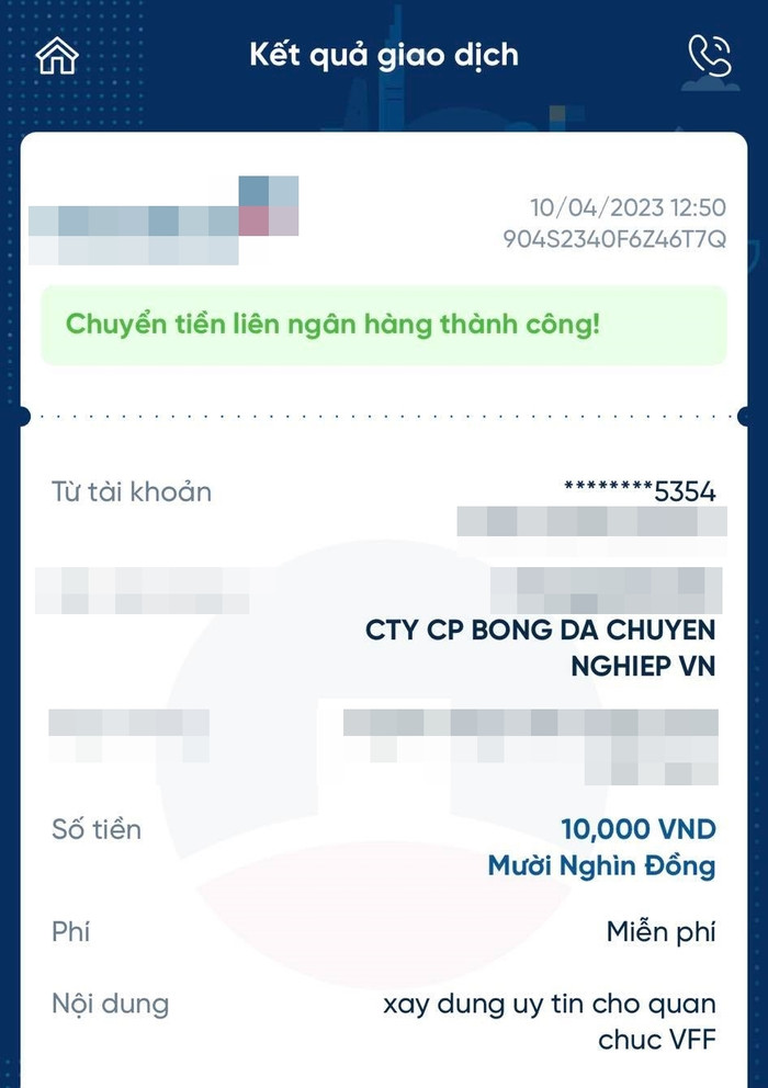 CĐV CLB TPHCM đang rủ nhau đóng tiền vào tài khoản của VPF vì lý do 'xây dựng uy tín cho quan chức VFF'. Ảnh: NVCC