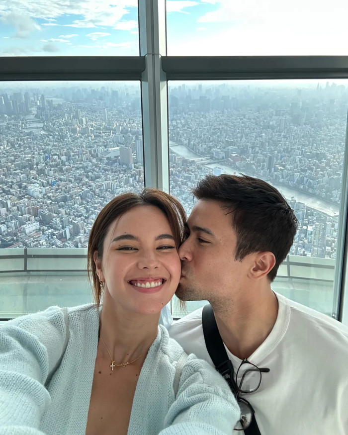  Hoa hậu Hoàn vũ 2018 Catriona Gray tình tứ với 'ông xã': Khi nào Happy Wedding nhỉ? Ảnh 3