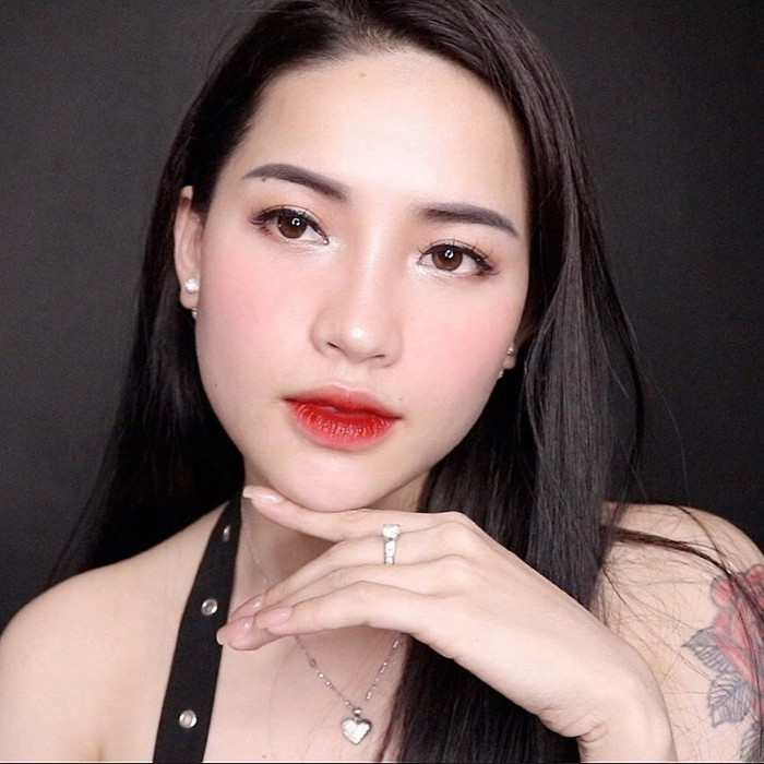  Bị dân mạng cà khịa 'nên đưa mẹ vào group anti để nghe người ta nói về con gái', Hà Linh nói gì? Ảnh 1