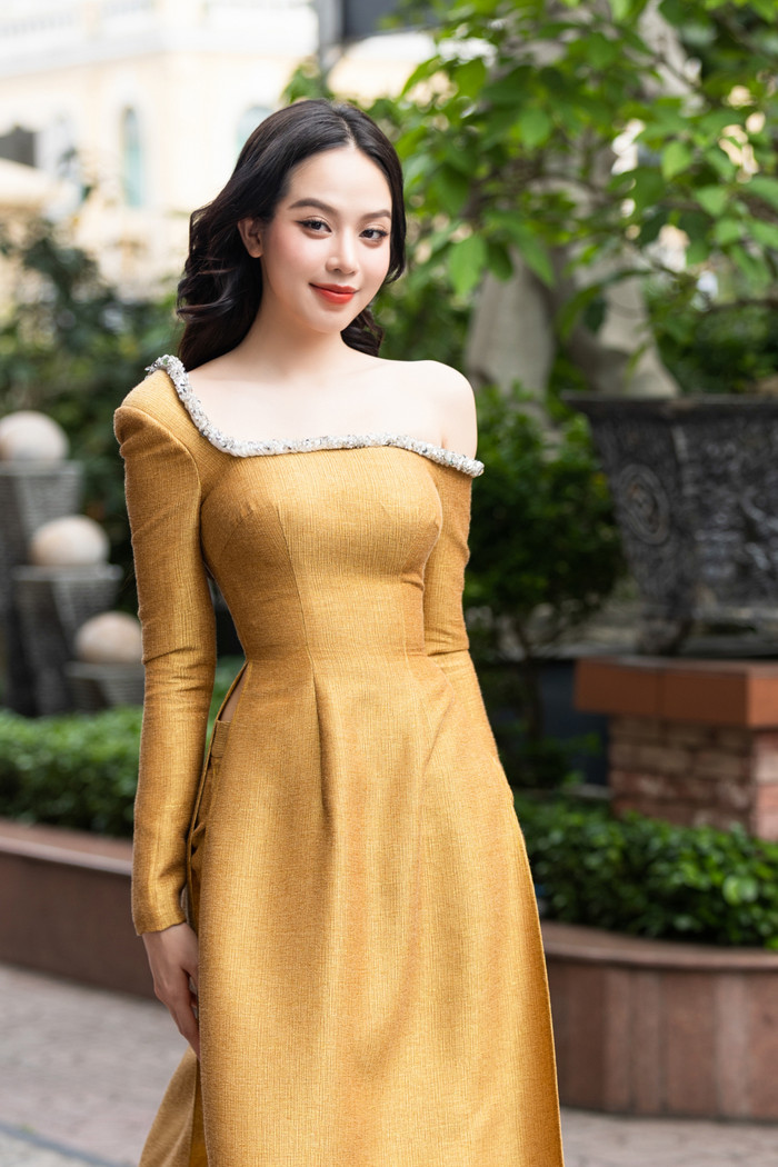  Hoa hậu Thanh Thủy cao 1m75 nhưng đứng cạnh Bảo Ngọc cũng bị nuốt chửng như thường Ảnh 8