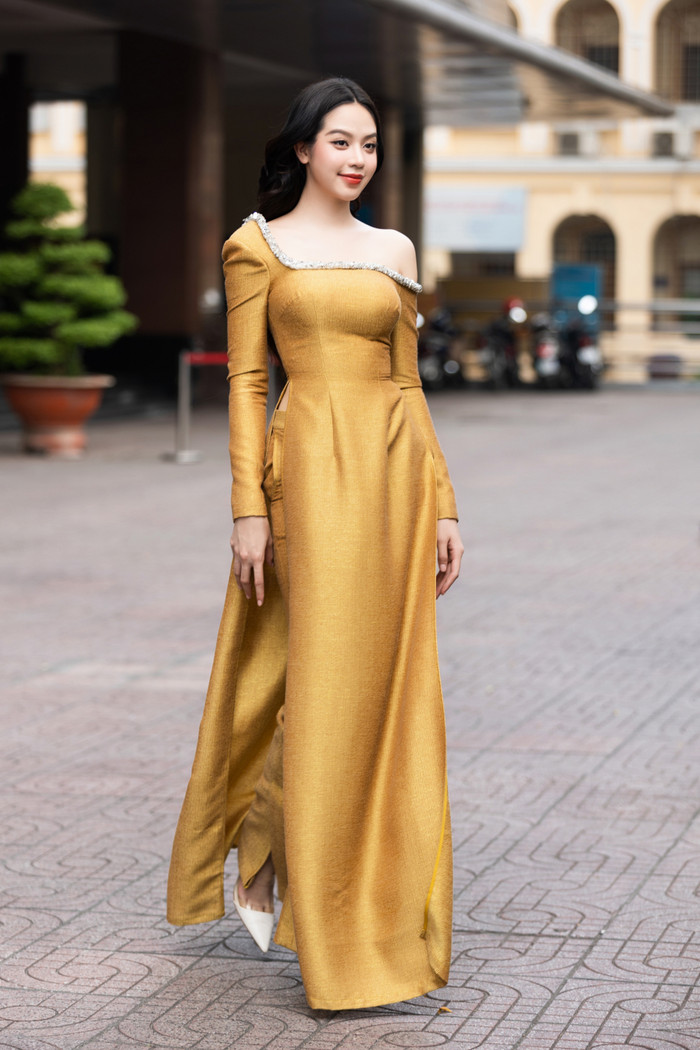  Hoa hậu Thanh Thủy cao 1m75 nhưng đứng cạnh Bảo Ngọc cũng bị nuốt chửng như thường Ảnh 7
