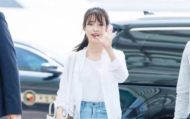 Sao nữ quyến rũ hơn sau khi tăng cân: IU, Rosé thăng hạng nhan sắc vùn vụt Ảnh 2