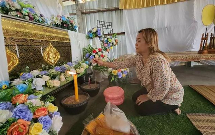 Người thân tiết lộ điềm báo của nữ ca sĩ trước khi qua đời vì ngã bể bơi Ảnh 2