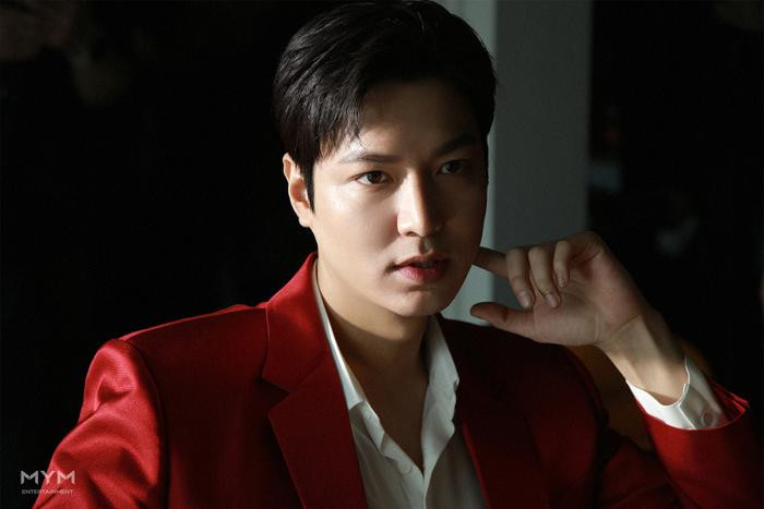 'Ông hoàng châu Á' Lee Min Ho đáp trả sau khi bị chê hết thời Ảnh 6