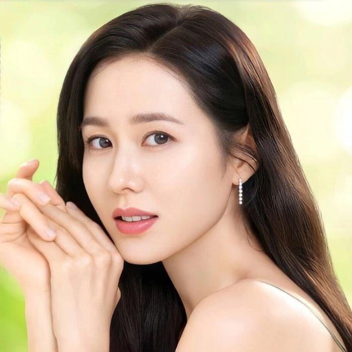  Không còn là tin đồn, công ty chủ quản xác nhận Son Ye Jin tháp tùng Hyun Bin đến Nhật Bản Ảnh 2