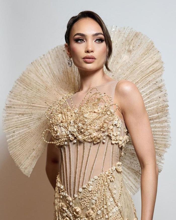 'Chánh cung' Miss Universe 2022 sau 3 tháng: Sắc vóc như minh tinh, gu thời trang khó ai bì kịp Ảnh 10