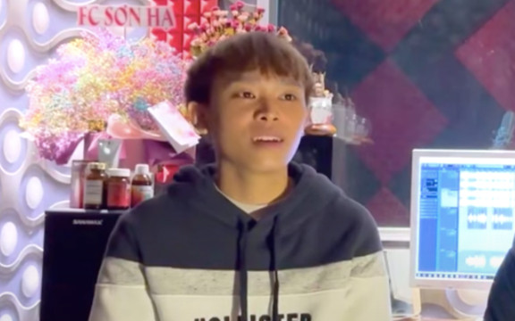 Mới 20 tuổi, Hồ Văn Cường đã thể hiện sự chuyên nghiệp thông qua một chi tiết nhỏ Ảnh 2