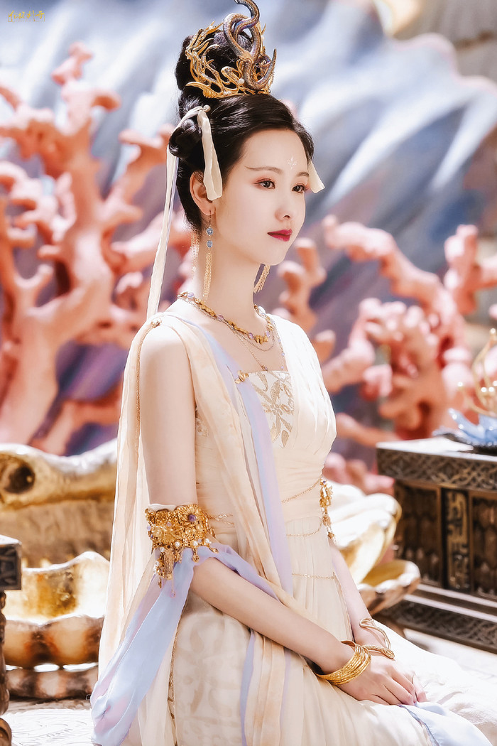  Vừa dứt tình với Bạch Lộc, Vương Hạc Đệ bỗng quay sang 'tán đổ' chị gái tình cũ? Ảnh 5