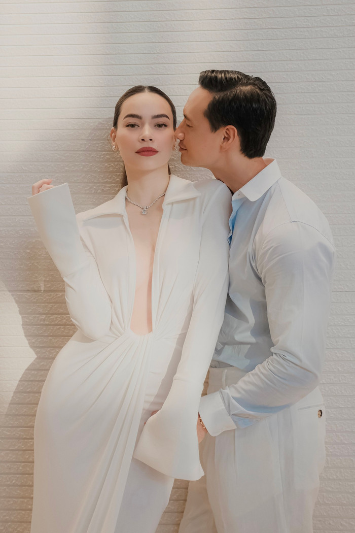 Sau nhiều mối tình đầy trắc trở, cuối cùng Hồ Ngọc Hà dường như cũng tìm được bến đỗ hạnh phúc bên Kim Lý.