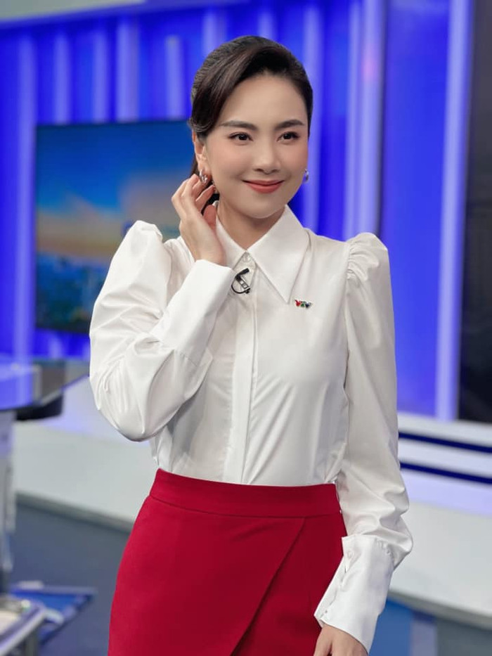  Phản ứng đầy hào hước của nữ MC VTV khi bị trêu 'dùng hao' chồng Ảnh 1