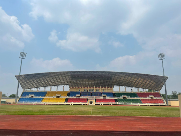 Sau vụ CLB Sài Gòn tính lên Lâm Đồng đá hạng Nhất, đội Vĩnh Phúc sẽ thuê sân Kon Tum làm sân nhà ở giải hạng Nhì 2023.