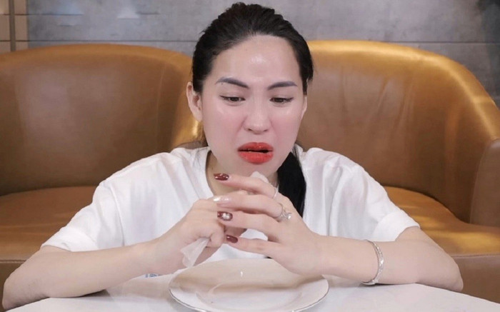 'Chiến thần' Hà Linh nay bất ngờ vắng cả tiếng lẫn hình, định 'lặn' khỏi mạng xã hội? Ảnh 2