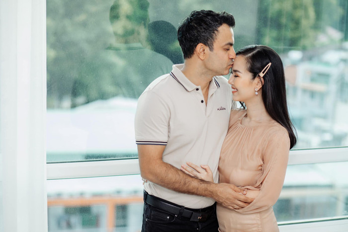 Vừa làm ca sĩ, vừa làm mẹ, làm vợ, Võ Hạ Trâm vẫn đang nỗ lực cân bằng thời gian, công việc để có thể dung hòa mọi thứ. 