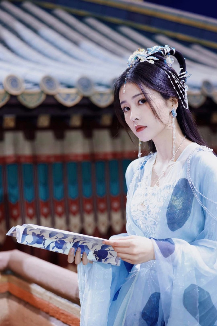  Mỹ nhân Cbiz đọ tạo hình thần nữ: Bạch Lộc - Dương Tử được khen hết lời nhưng sao bằng được người này Ảnh 2