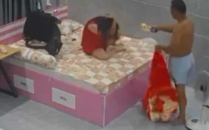  Người phụ nữ bị chồng đánh dã man đến bất tỉnh: 'Nếu hàng xóm không ngăn kịp thời, có lẽ tôi chết rồi' Ảnh 2