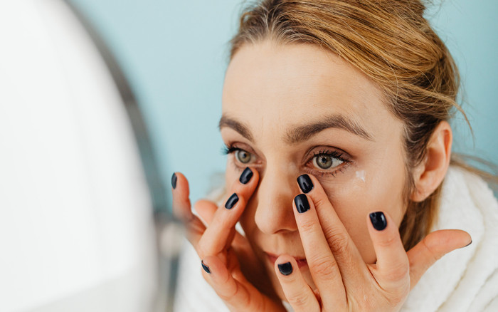 3 sản phẩm skincare đắt đỏ nhưng bác sĩ da liễu tiết lộ không hiệu quả Ảnh 2