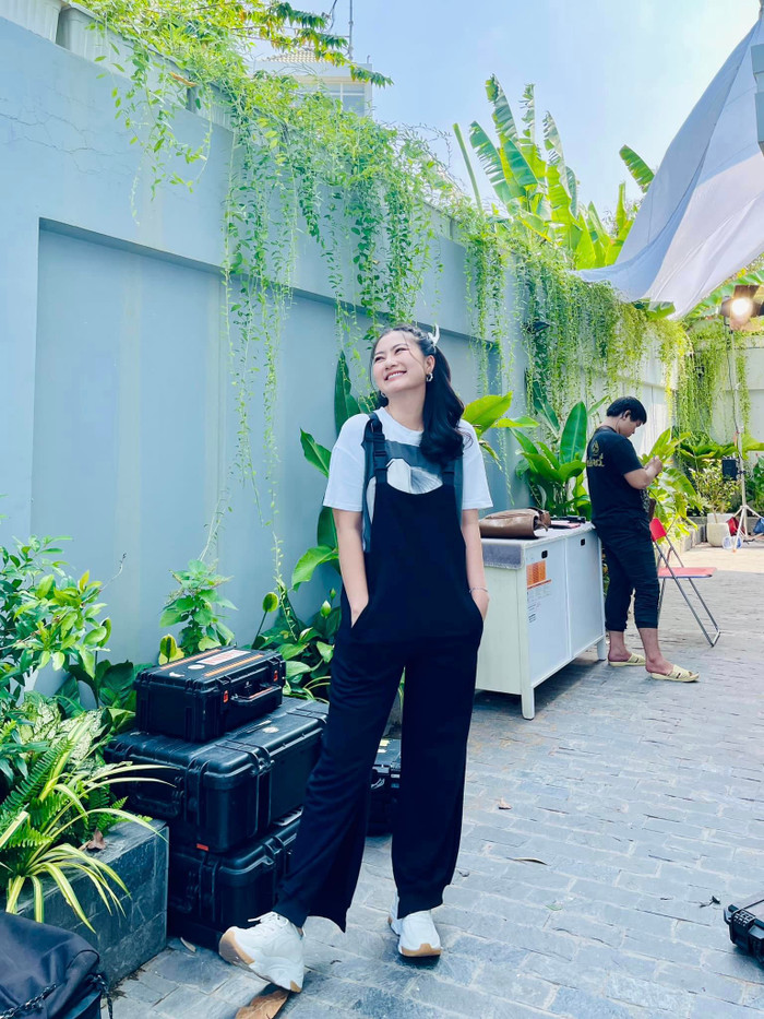 Ngọc Lan đăng tải khoảnh khắc với visual xinh đẹp.