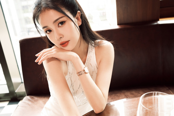  Top 10 sao nữ Cbiz có duyên khán giả nhất: Triệu Lộ Tư tranh hạng cùng Triệu Lệ Dĩnh, Bạch Lộc đội sổ Ảnh 5