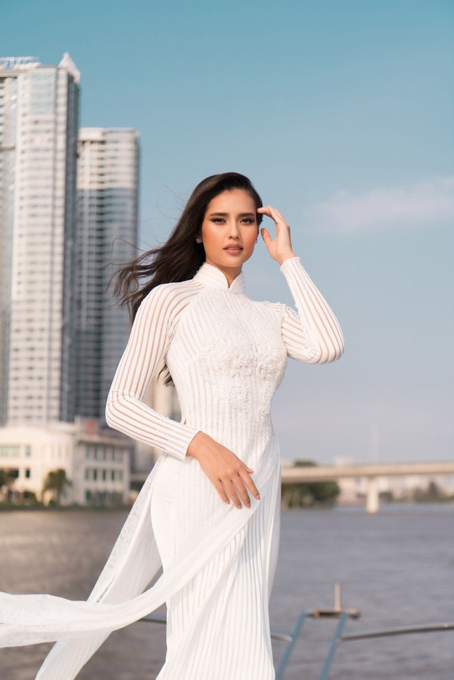 Hoa hậu Siêu quốc gia 2019 từ bỏ danh hiệu, quyết tâm chinh phục Miss Universe Ảnh 4