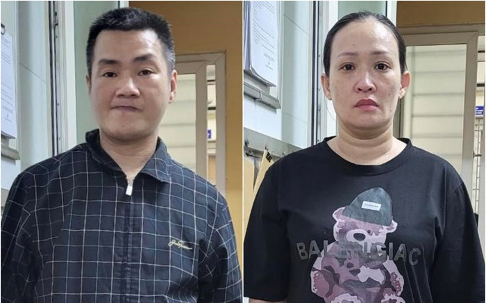 Đôi nam nữ ngang nhiên làm điều đáng xấu hổ giữa phố Hà Nội Ảnh 2