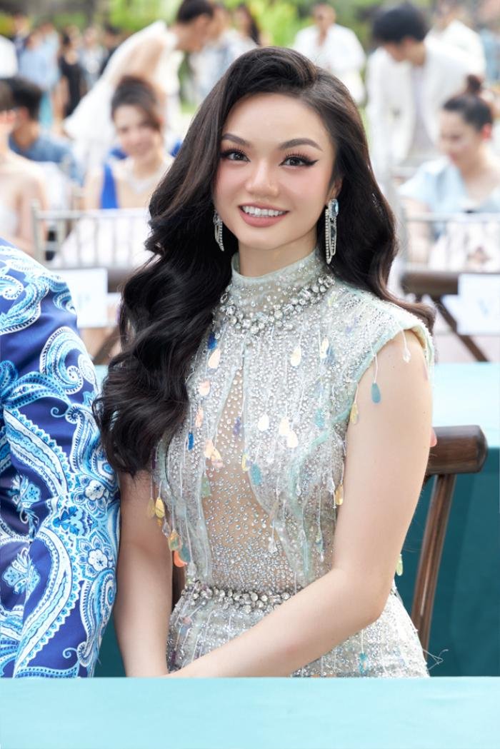 Nhan sắc cô gái gốc Việt tham dự cuộc thi Miss Universe Canada 2023 Ảnh 4