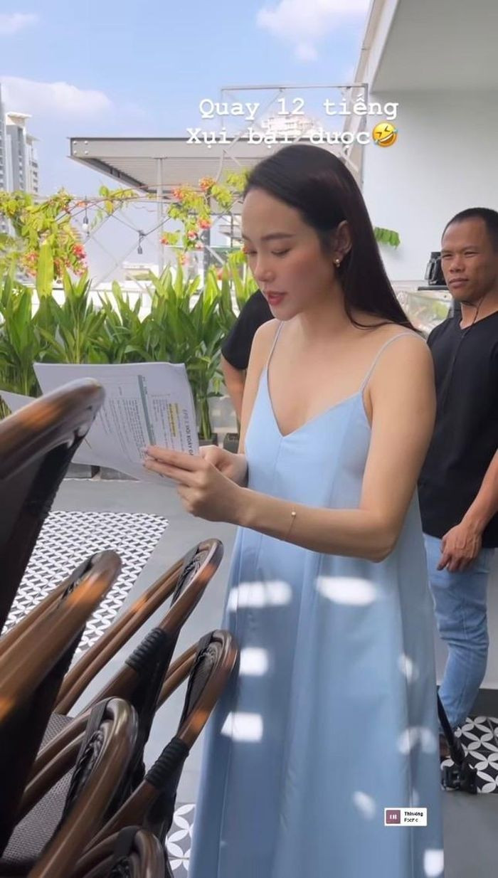  Sao Việt sau khi mang thai: Người 'lui cung' chăm lo gia đình, người vẫn tất bật 'chạy show' Ảnh 2