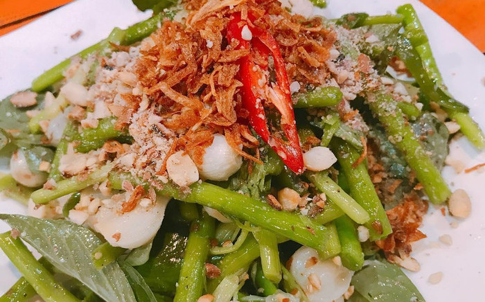 Gỏi tỏi Lý Sơn – Món ngon đặc trưng ở 'vương quốc tỏi' Ảnh 2