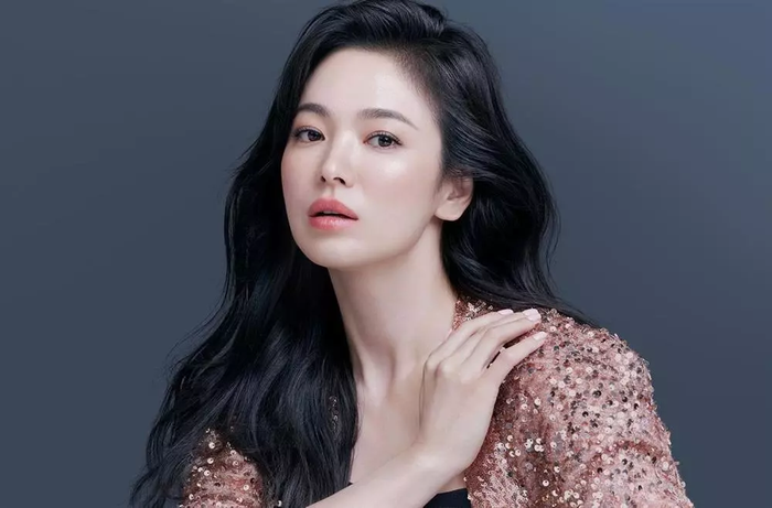  Song Hye Kyo và 3 lần xuất hiện tại Baeksang: Nhan sắc lẫn sự nghiệp đều thăng hạng vùn vụt Ảnh 1