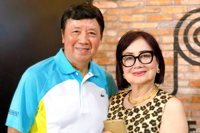 NSƯT Bảo Quốc chọn cuộc sống bình yên bên bà xã và con cháu.