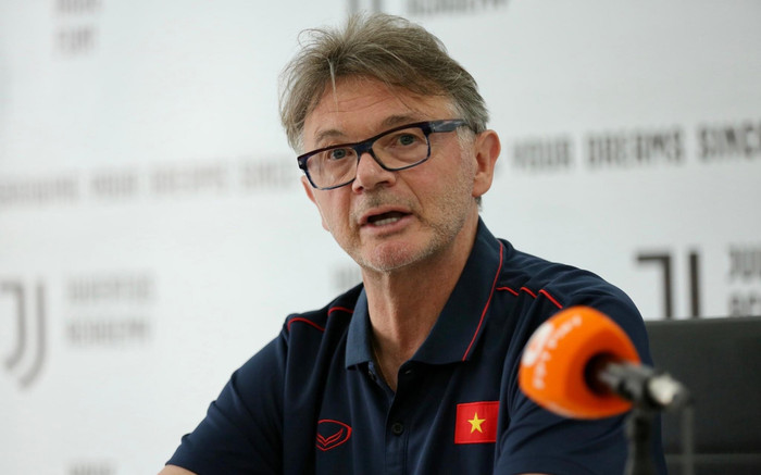 HLV Troussier chấm dứt chuỗi 5 trận thua bằng chiến thắng tưng bừng trước Lào? Ảnh 2