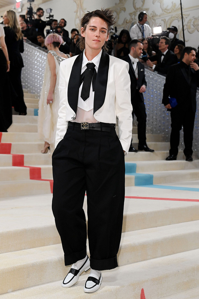  Toàn cảnh 'Bữa tiệc thời trang' Met Gala 2023: Những bộ cánh lộng lẫy mang ký ức về Karl Lagerfeld Ảnh 14
