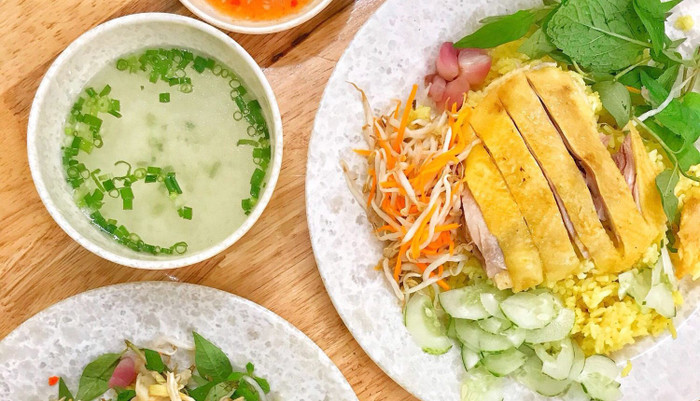 Thưởng thức những đặc sản cơm gà Việt Nam ngon khó cưỡng, càng ăn càng ghiền Ảnh 3