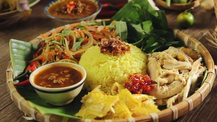  Thưởng thức những đặc sản cơm gà Việt Nam ngon khó cưỡng, càng ăn càng ghiền Ảnh 2